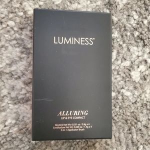 Luminess Eye & Lip Compact